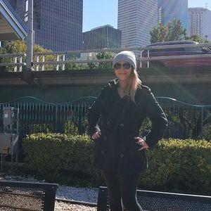 Meet your Posher, Krystal